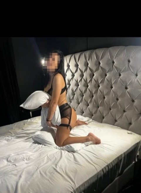 Adelina, escortă superbă în Mănăștur