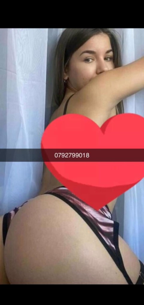 Adinna – Escortă Verificată în Mizil