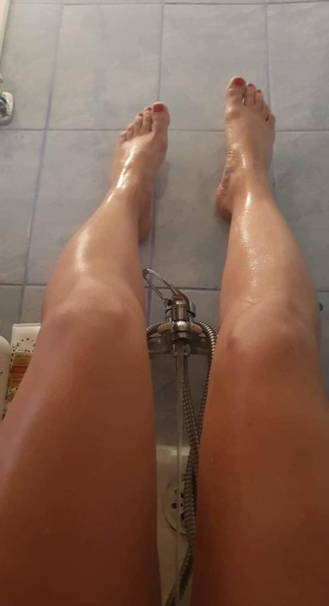 Blondă Slim în Regie – Doar 50 lei ora