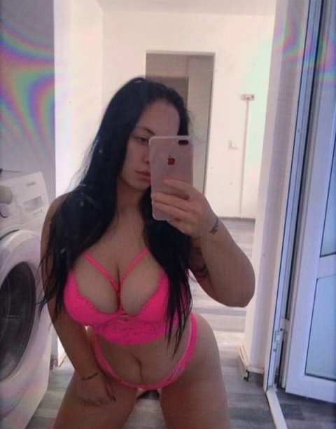 CBT cu o Blondă Busty în Satu Mare