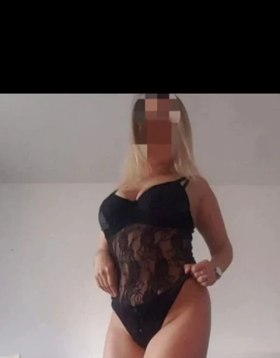 Cristina – Însoțitoare de Lux în Militari