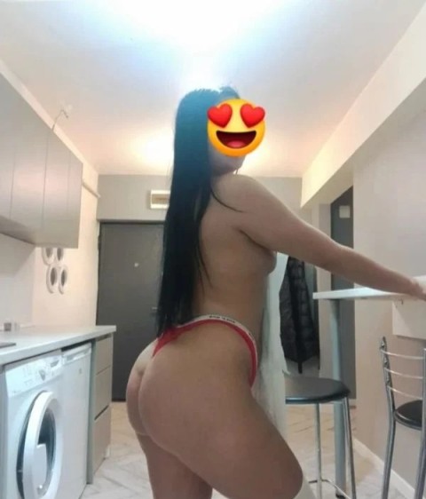 Cristina, rimming friendly în Răcari!