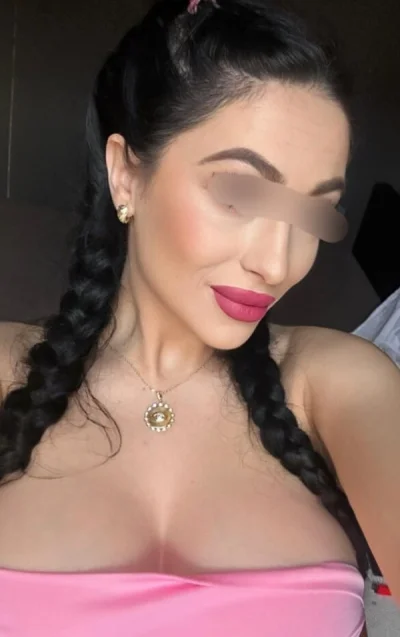 Disponibilă acum pentru întâlniri incitante în Floreasca