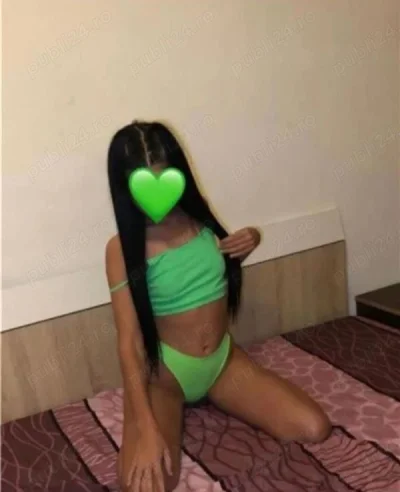 Elena – Escortă rafinată în jur de 20 ani în Sector 6