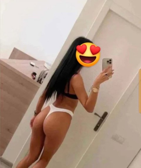 Escortă 180 cm în Crângași