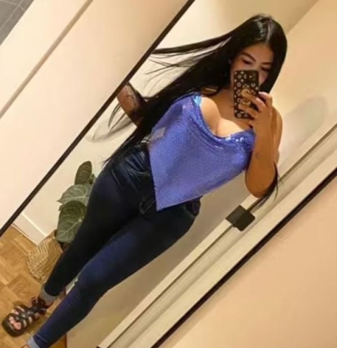 Escortă 20 ani în Sector 6