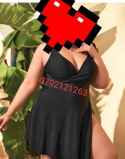 Escortă Accept Cuplu pentru Momente Unice în Brașov