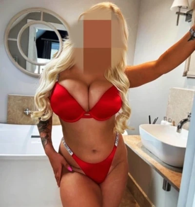 Escortă Blondă pentru Confirmare Video în București · escortă confirmare