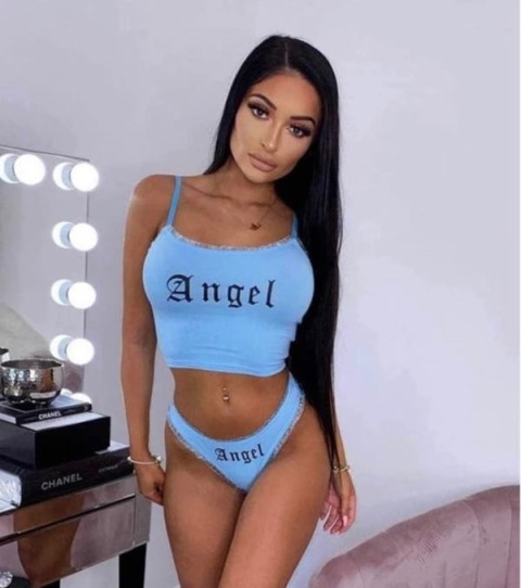 Escortă Bărbați în Giulești – Experiențe Unice cu Alessia