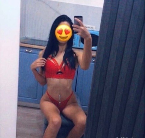 Escortă Creață din Urziceni