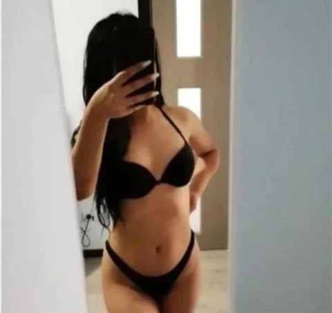 Escortă cu forme voluptoase în Sibiu