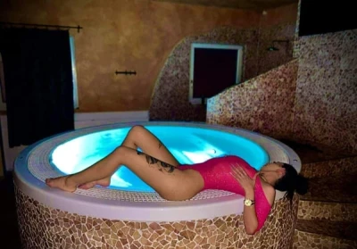 Escortă de lux 70 ani în ParkLake · escortă 70 ani