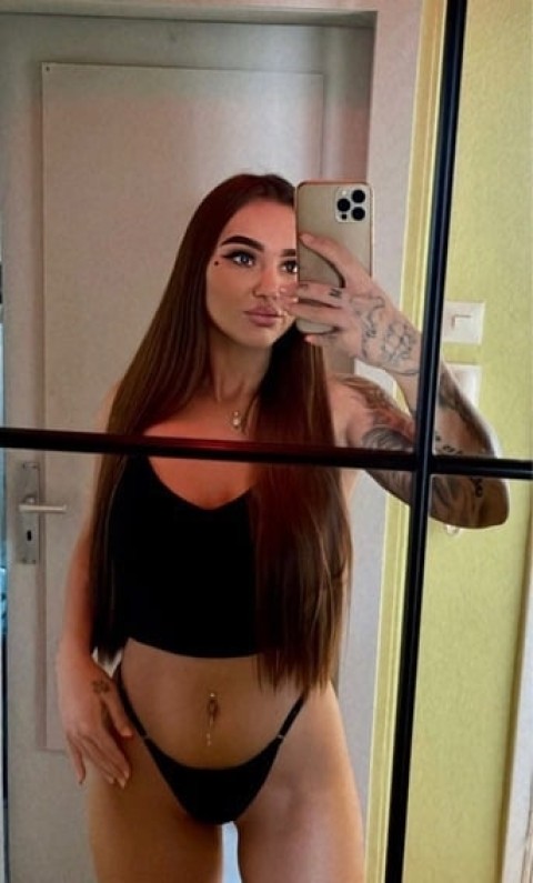 Escortă Deplasare în Aviației