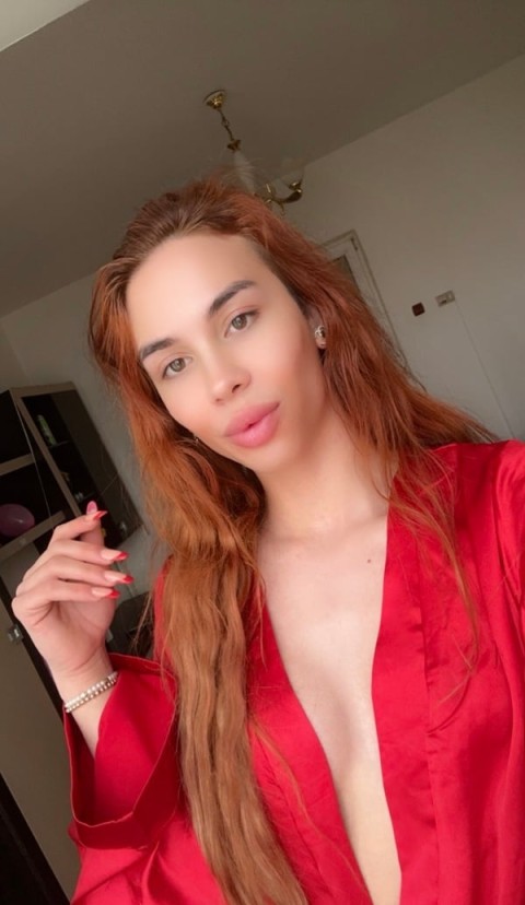 Escortă Femei Mature în Sector 3