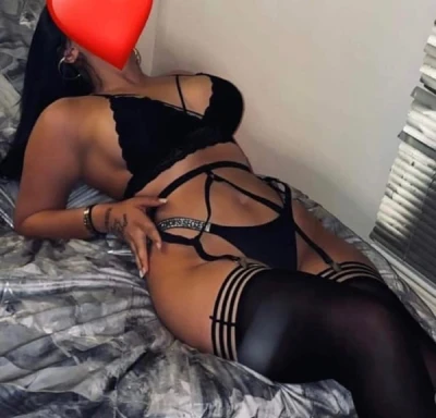 Escortă Foot Fetish în Vatra Luminoasă