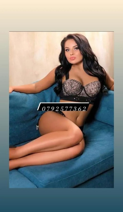 Escortă Futută pentru Plăceri Intense