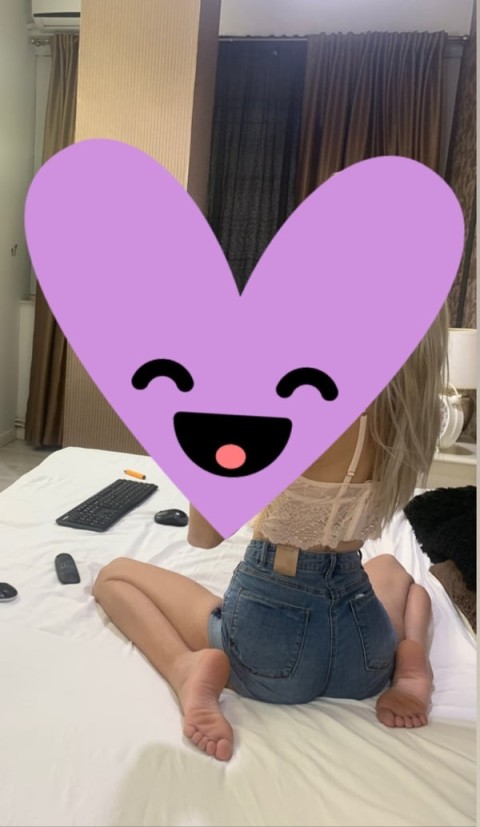 Escortă Grasă și Docilă din Drumul Taberei