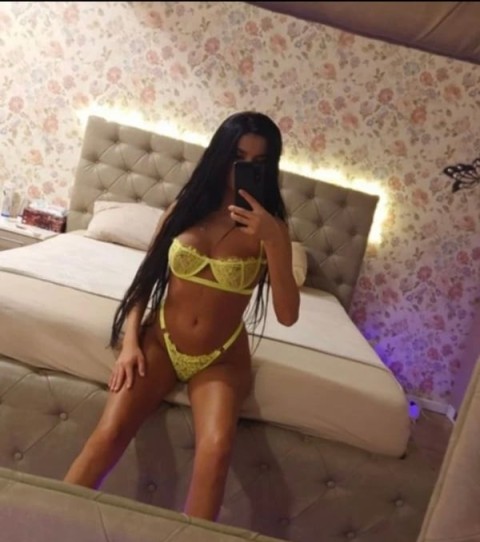 Escortă la Hotel în Zona Arena Națională