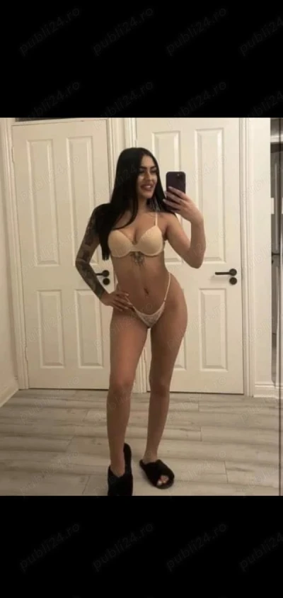 Escortă Masaj Arad – Alina, Blondă și Plinuță