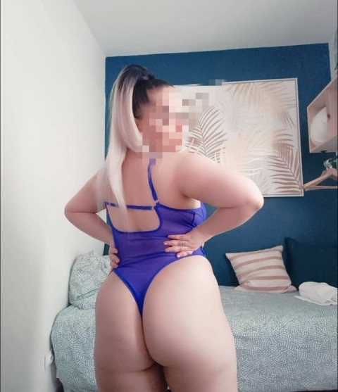 Escortă Începătoare Brunetă în Tulcea
