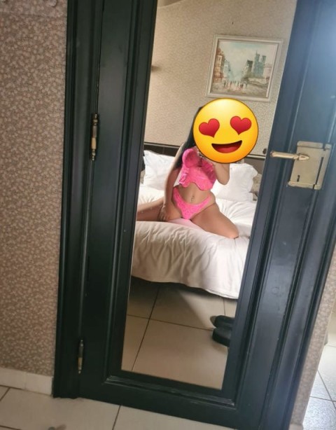 Escortă începătoare în Oradea