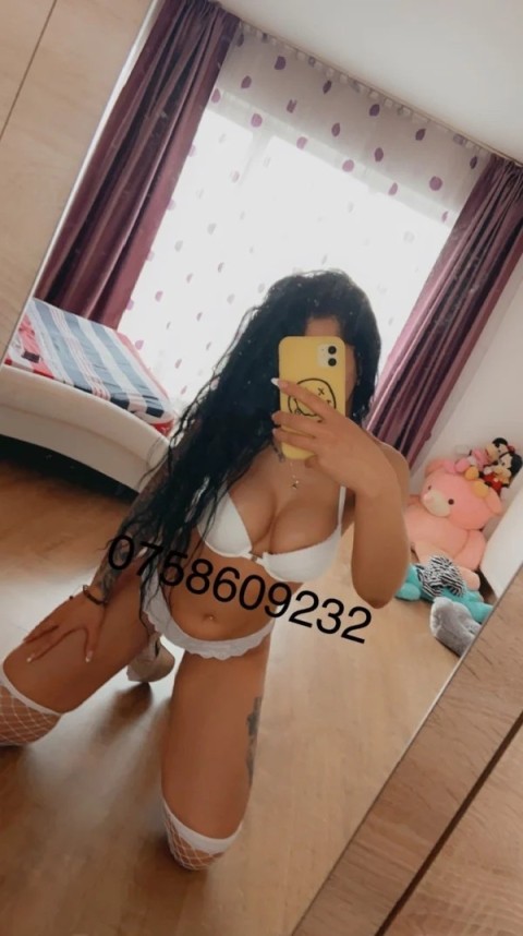 Escortă Negresă Exotică în Timișoara