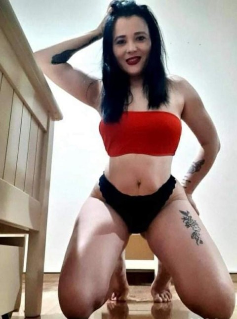 Escortă Orală pentru Plăceri Discrete în Piața Alba Iulia