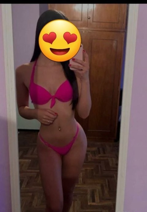 Escortă Show Roșcată în Zalău