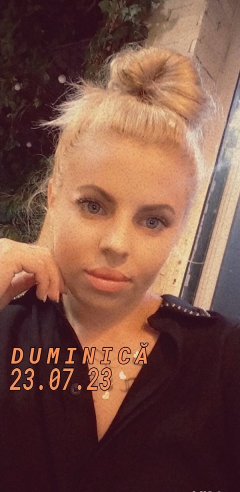 Escortă Show Web la AFI Palace