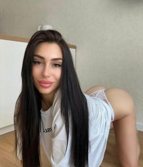 Escortă Skinny Nouă în Caransebeș