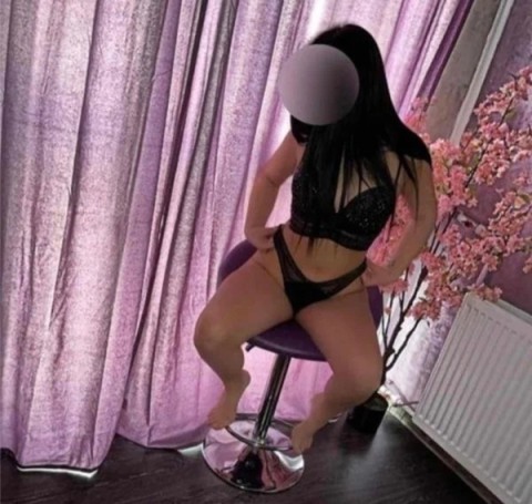 Escortă Sâni Mari în Mioveni