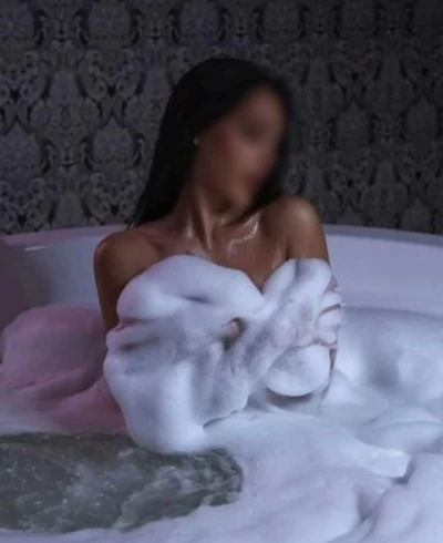 Escortă Studentă Disponibilă în Târgu Jiu