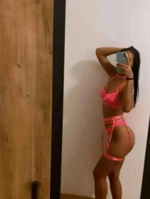 Escortă Travestită Nouă în Berceni