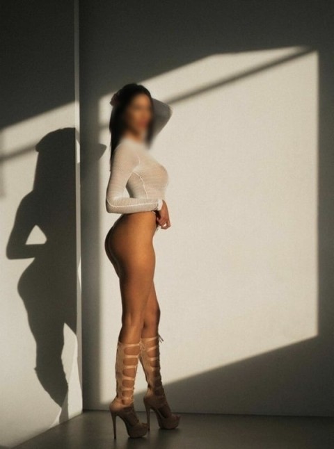 Escortă Uro Scato în Ploiești