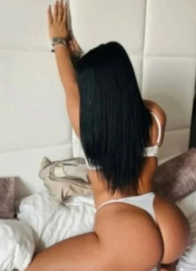 Escortă Uro Scato Seducătoare în Reșița