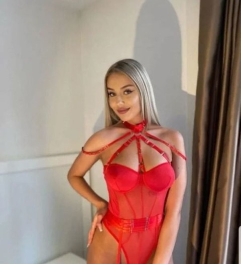 Escortă Webcam de Lux în Costin Georgian