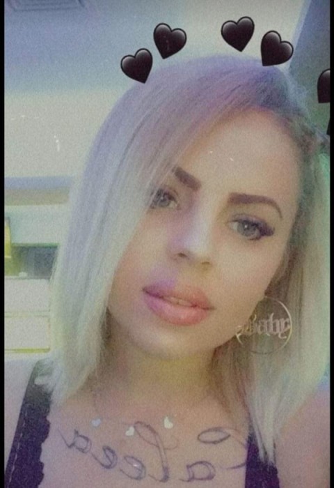 Experiență completă cu o brunetă skinny în Zalău