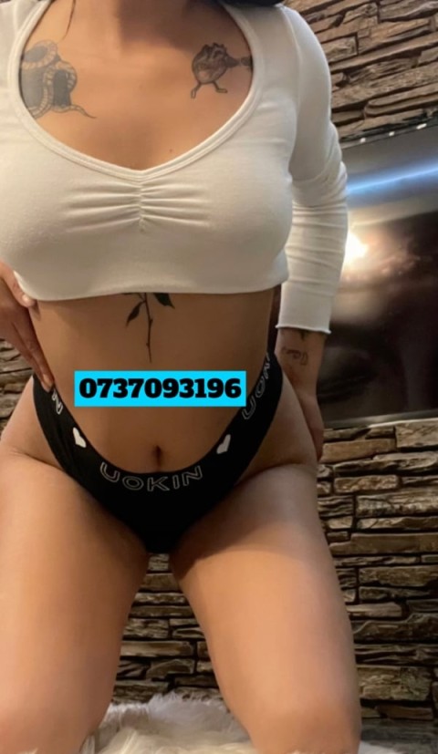 Experiență Unică cu o Escortă de 60 de Ani în Ploiești · 60 ani