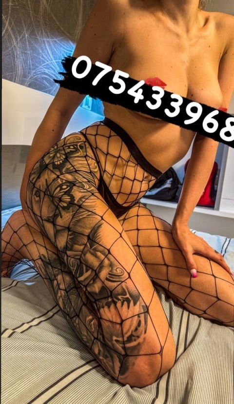 Experiențe Unice cu Erika, Escortă 50 Ani