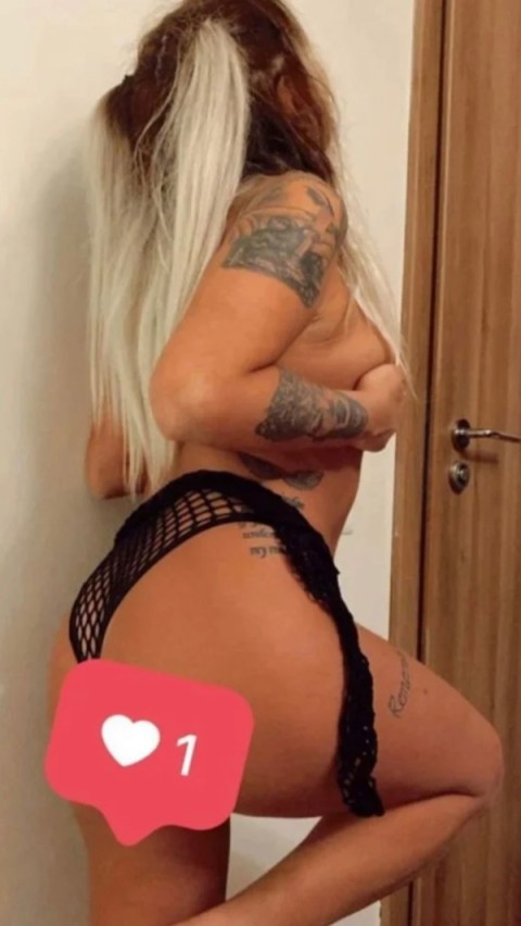 Explorări Intime cu O Nouă Prezență în Grozăvești · pup play