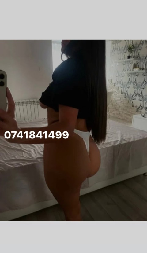 Fetișuri și Fantezii cu Moldoveanca din Tei