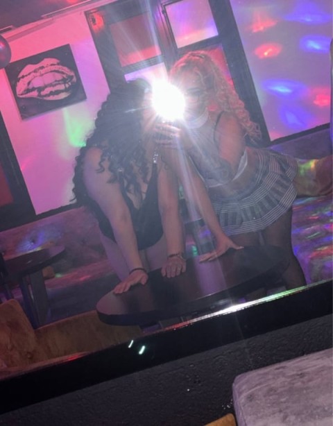 Foot Fetish și Plăceri Premium în Râmnicu Vâlcea