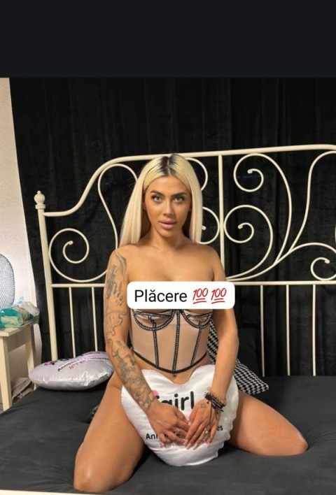 Frumusețe Naturală în Latex: Escortă Reală din Nicolae Grigorescu