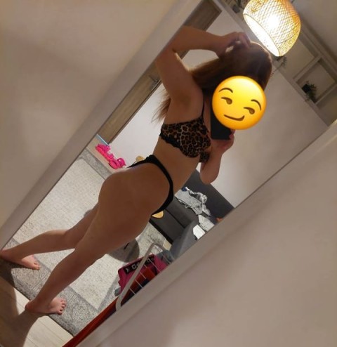 GFE Blondă Busty în 1 Mai