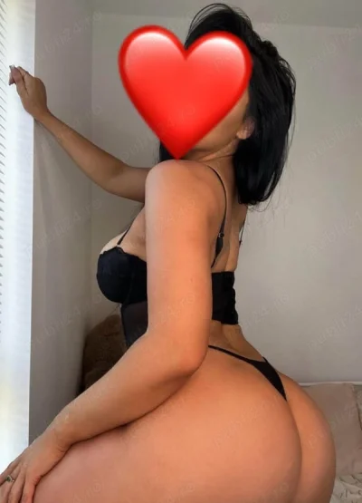 Ieftină și Senzuală în Bușteni