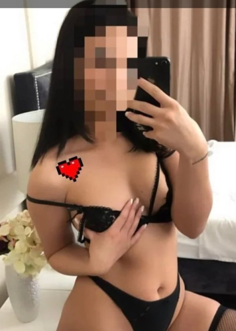 Independentă și Seducătoare în Dristor