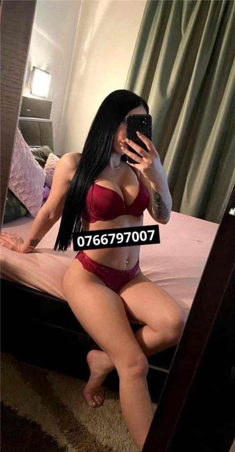 Lavinia, escortă frumoasă în Berceni