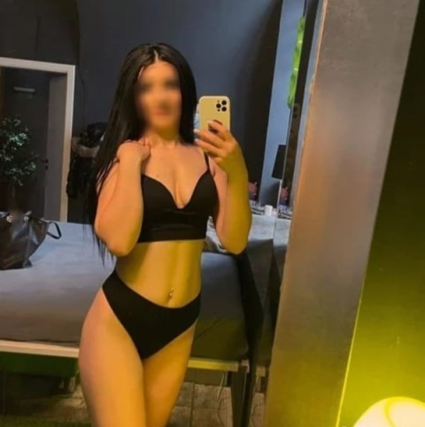 Încântătoare Escortă Milf în Sector 3