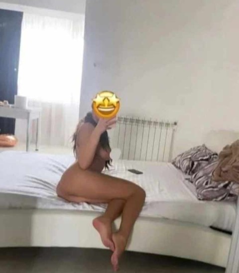 Întâlnește o Escortă Voluptuoasă în Dorohoi