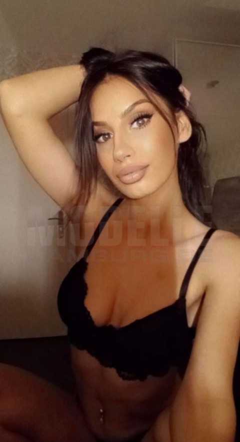 Întâlniri Fierbinți în Dimitrie Cantemir · Iași